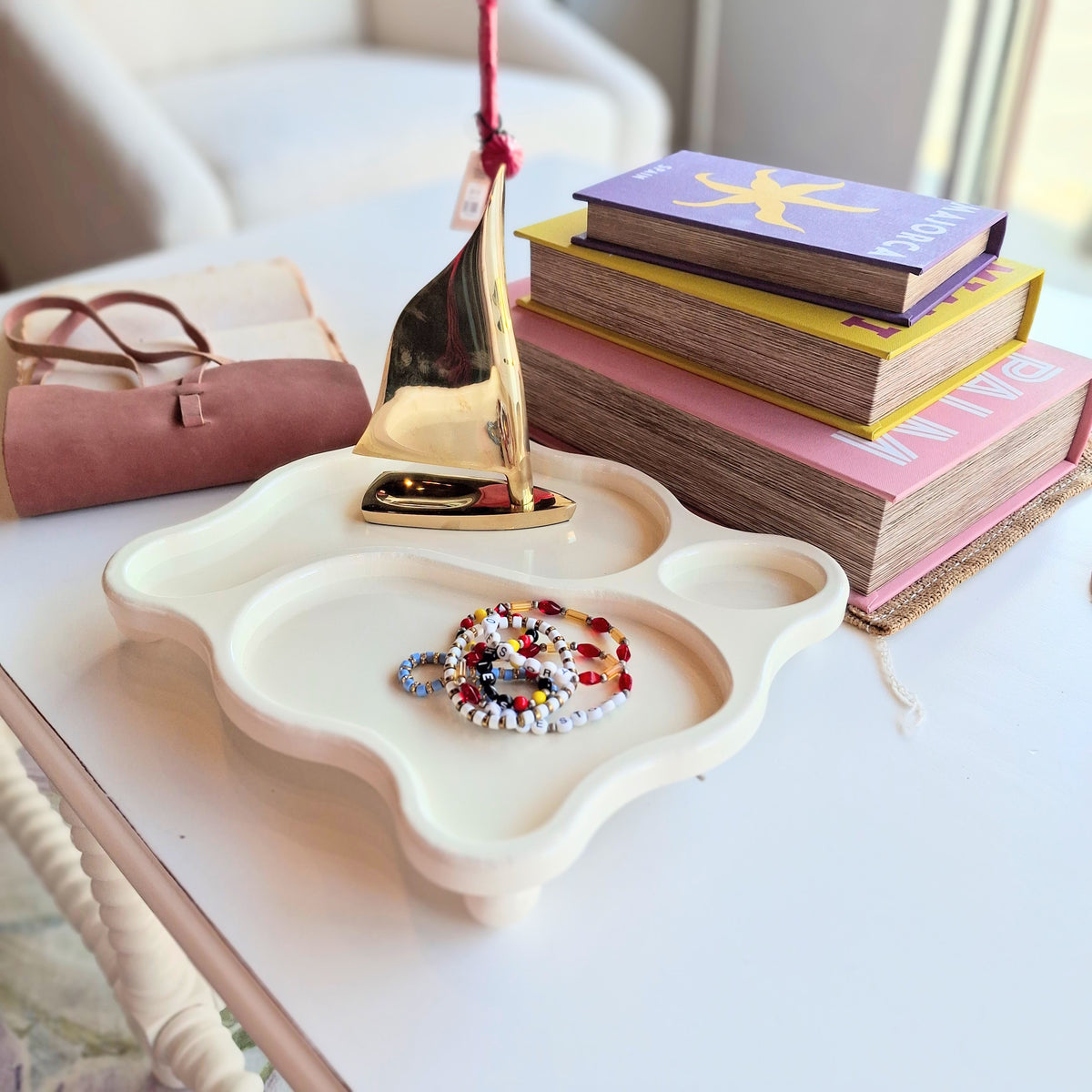 Organic Shaped Tray with 3 Sections & Balled Feet