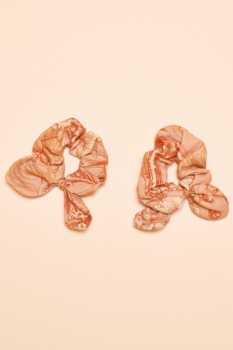 Ornate Toile Scrunchies - Coral (Set of 2)