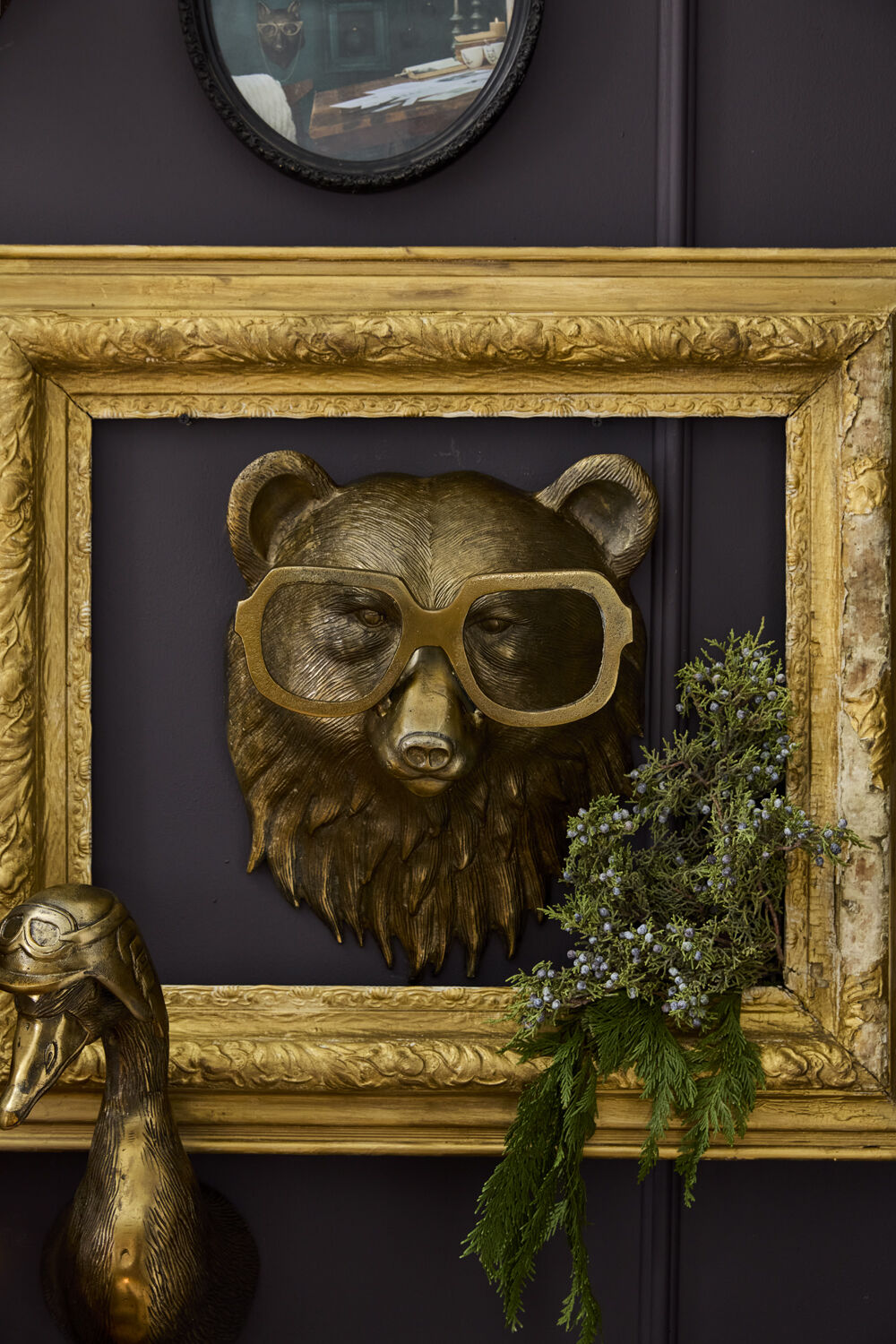 E+E Beatrice the Bear Antiqued Gold Wall Hanging