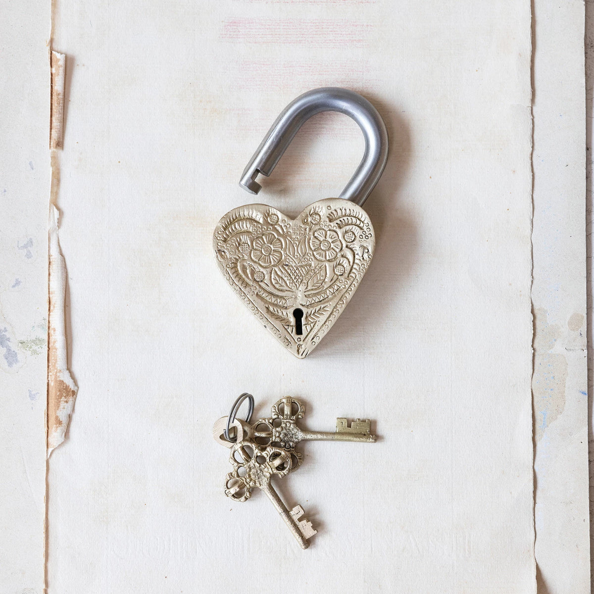 Embossed Brass Heart Shaped Lock w/ 2 Keys