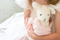 Marshmallow the Puppy in Carrier | Alimrose