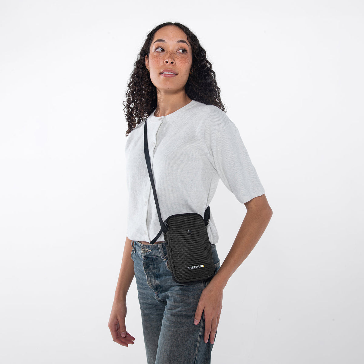 Simplicity AT | Crossbody Wallet - Carbon Black