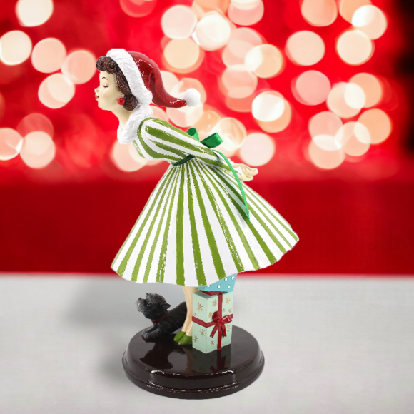 Christmas Retro Girl Kissing
