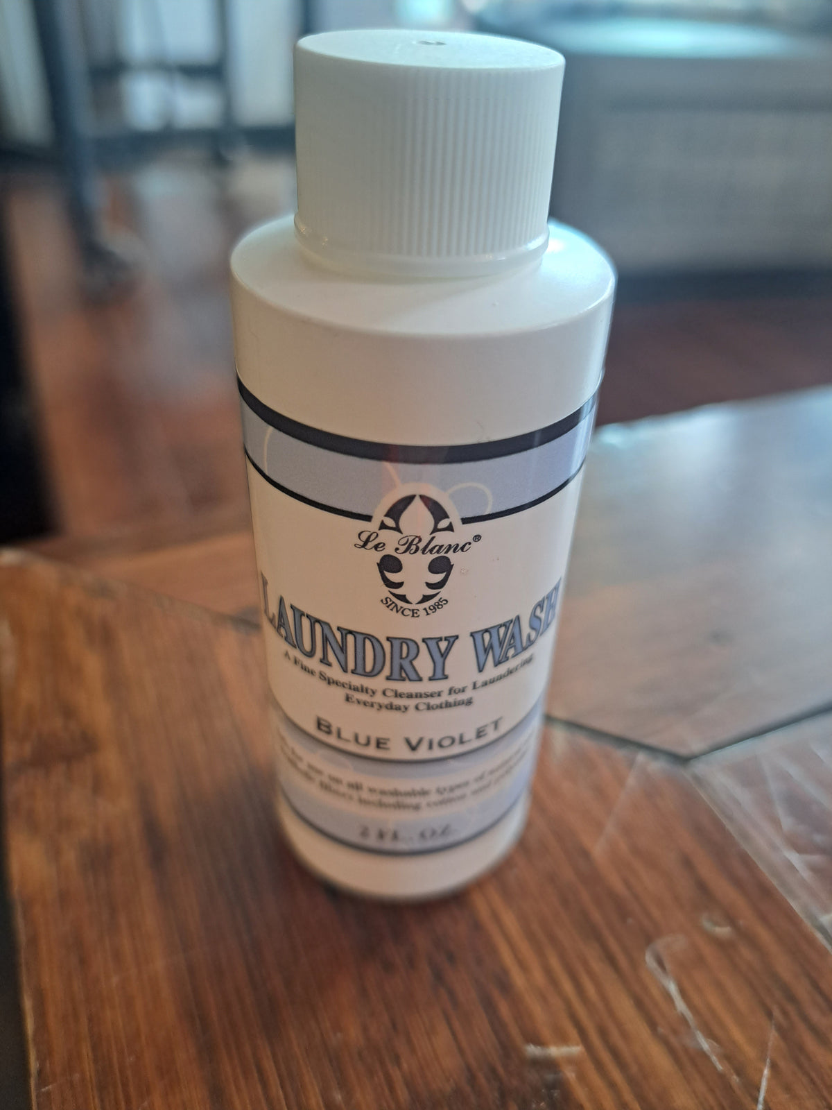 Le Blanc Blue Violet Laundry Wash 2oz